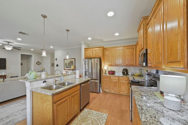 1604 Belle Plain Drive, Cleburne, TX 76033