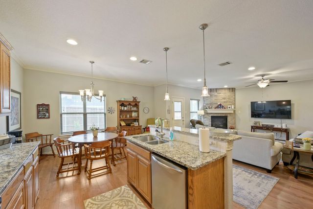 1604 Belle Plain Drive, Cleburne, TX 76033
