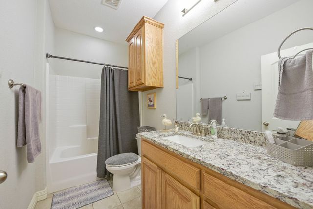 1604 Belle Plain Drive, Cleburne, TX 76033