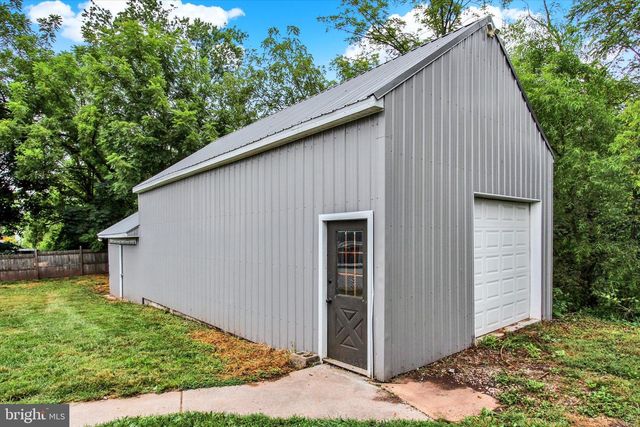 27 MAPLE ST, Gettysburg, PA 17325