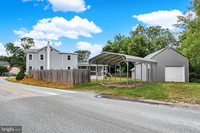 27 MAPLE ST, Gettysburg, PA 17325