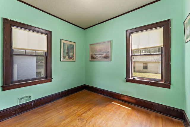 3010 James Avenue N, Minneapolis, MN 55411