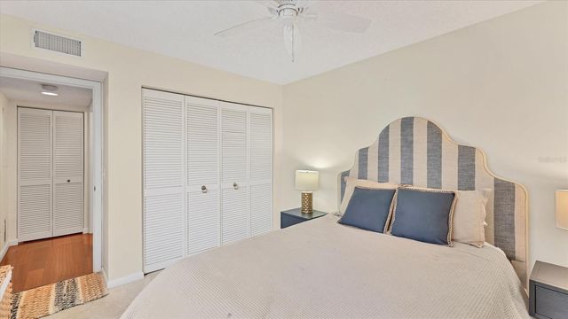 5132 36TH STREET W 5132, Bradenton, FL 34210