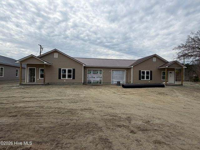 134 Macdonald Boulevard, Havelock, NC 28532