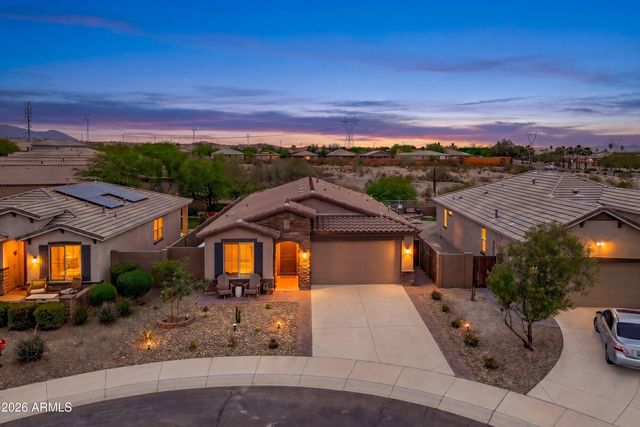 17569 W SUMMIT Drive, Goodyear, AZ 85338