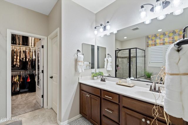 17569 W SUMMIT Drive, Goodyear, AZ 85338