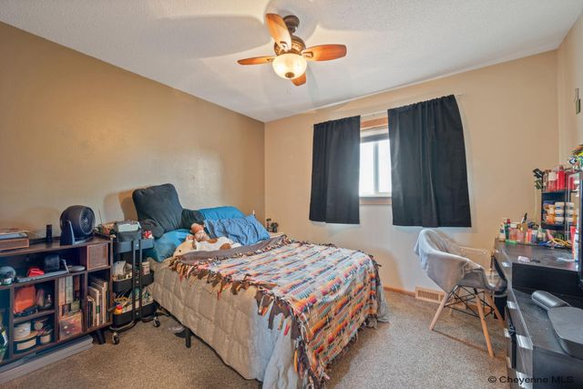 7425 WILLSHIRE BLVD, Cheyenne, WY 82009