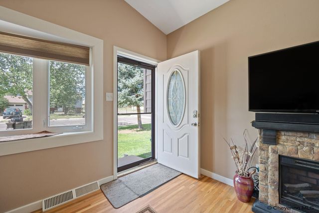 7425 WILLSHIRE BLVD, Cheyenne, WY 82009