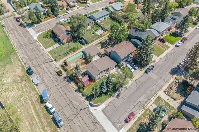 7425 WILLSHIRE BLVD, Cheyenne, WY 82009