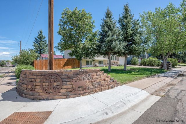 7425 WILLSHIRE BLVD, Cheyenne, WY 82009