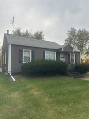 3201 Kinsey Avenue, Des Moines, IA 50317