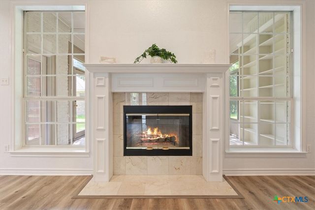 901 Salado Oaks Drive, Salado, TX 76571