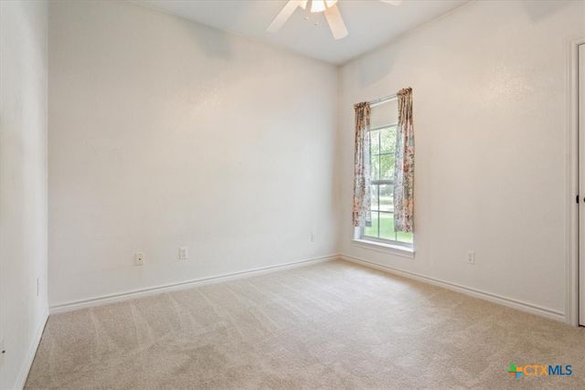 901 Salado Oaks Drive, Salado, TX 76571