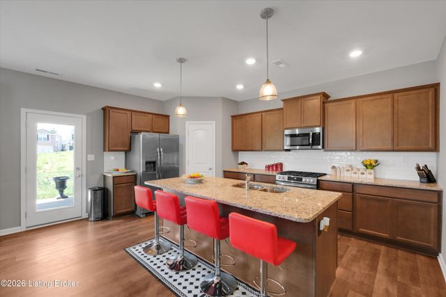 11901 Parkview Trace Dr, Louisville, KY 40229
