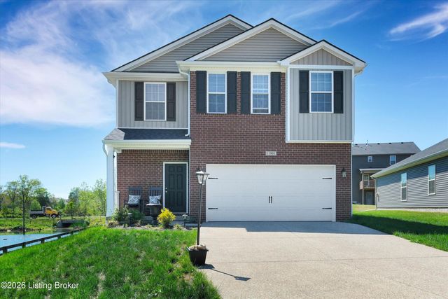 11901 Parkview Trace Dr, Louisville, KY 40229
