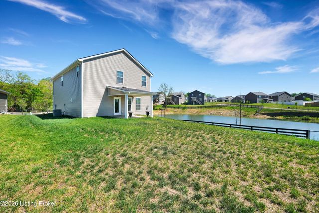 11901 Parkview Trace Dr, Louisville, KY 40229