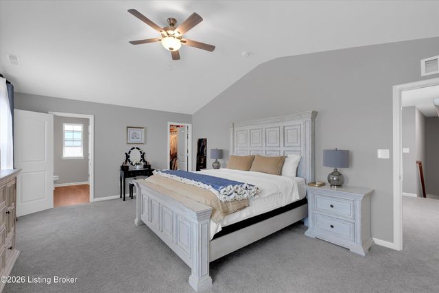 11901 Parkview Trace Dr, Louisville, KY 40229
