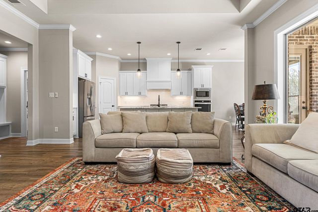 1846 Rocky Mountain Lane, Tyler, TX 75703