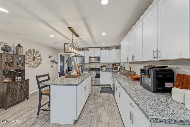 6320 E Hillview Street, Mesa, AZ 85205