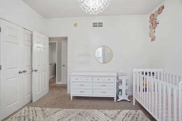 3903 DEERFOOT WAY, Columbia, MO 65203