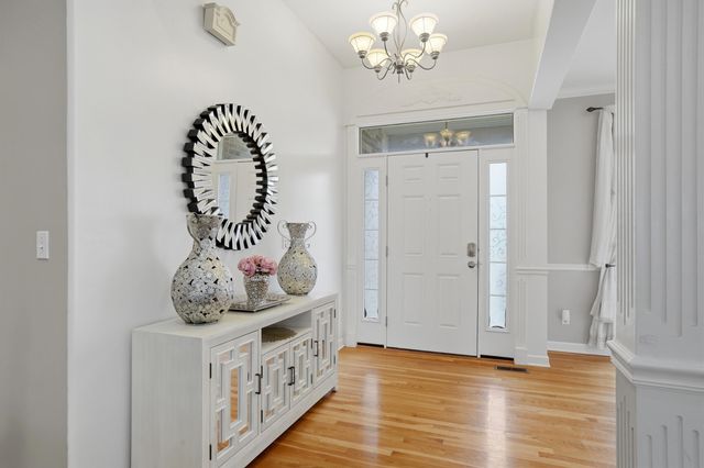 3903 DEERFOOT WAY, Columbia, MO 65203