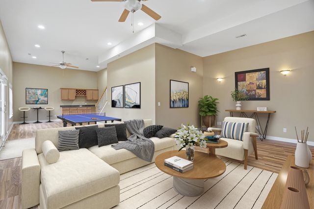 3903 DEERFOOT WAY, Columbia, MO 65203