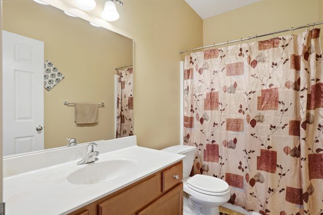 3903 DEERFOOT WAY, Columbia, MO 65203