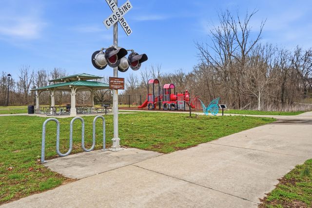 3903 DEERFOOT WAY, Columbia, MO 65203