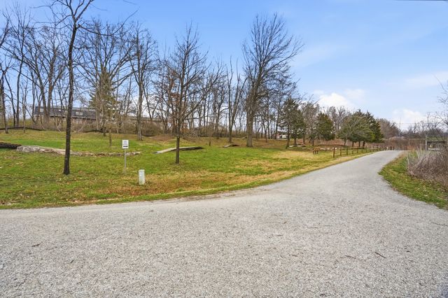 3903 DEERFOOT WAY, Columbia, MO 65203