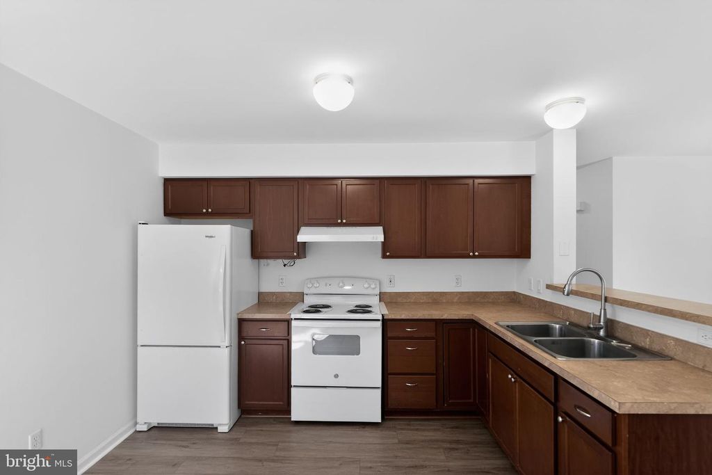 Image 13 of property listing at 13218 RIVERVAN AVE, Middle River, MD 21220
