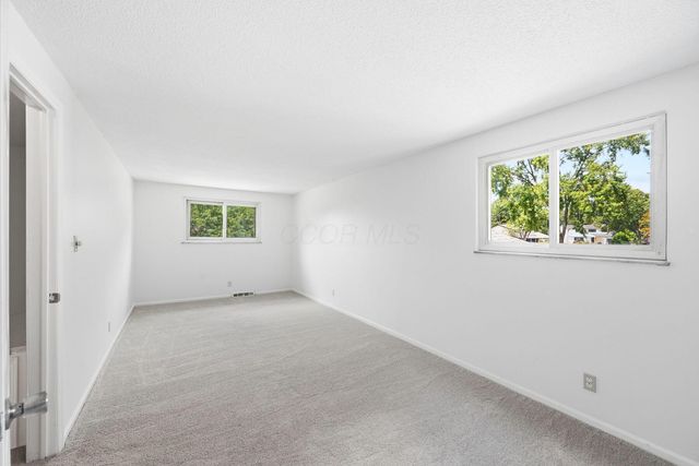 180 Landover Road, Columbus, OH 43230