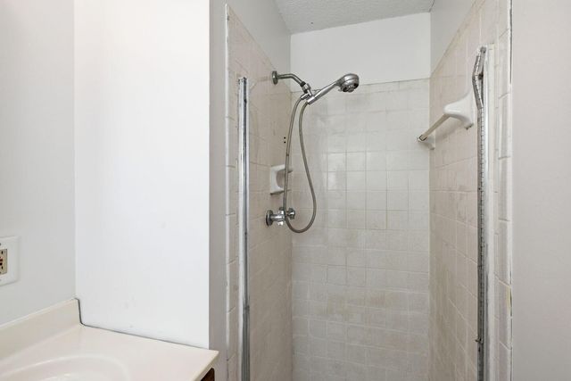 180 Landover Road, Columbus, OH 43230