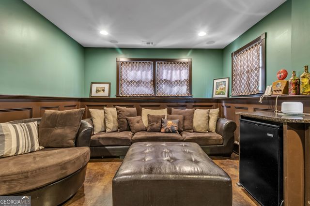 586 Auburn Avenue NE, Atlanta, GA 30312