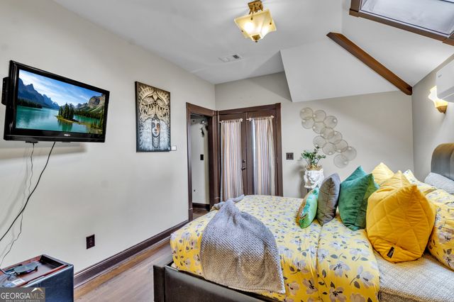 586 Auburn Avenue NE, Atlanta, GA 30312