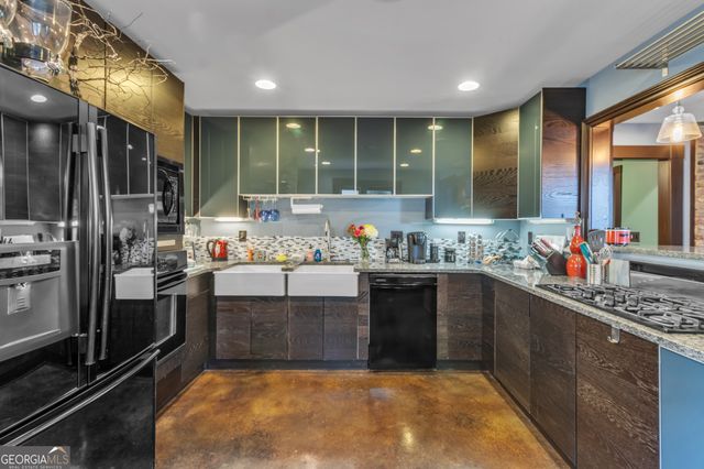 586 Auburn Avenue NE, Atlanta, GA 30312