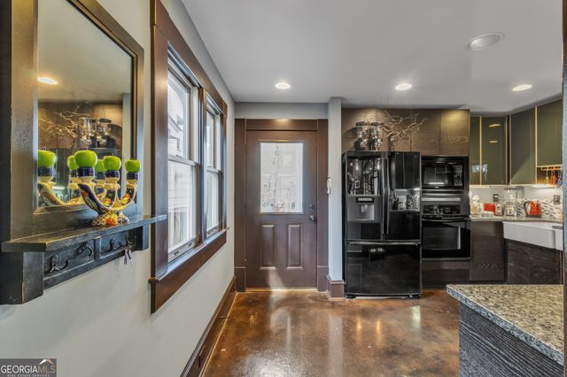 586 Auburn Avenue NE, Atlanta, GA 30312