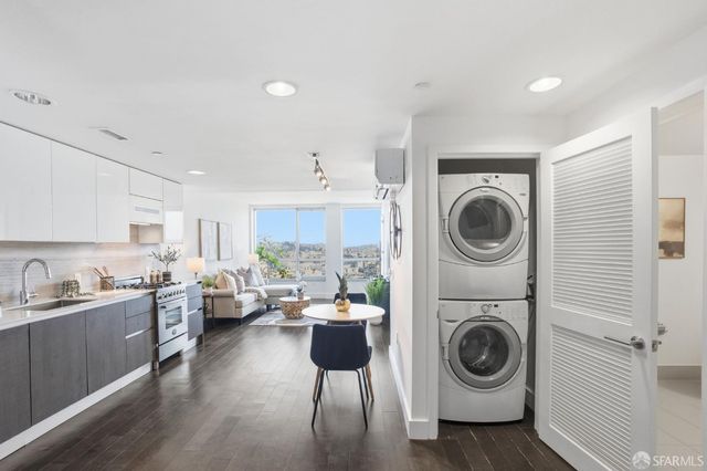 8 Buchanan Street 806, San Francisco, CA 94102