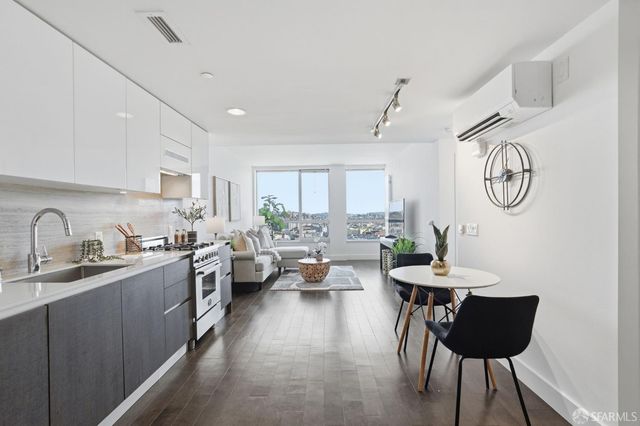 8 Buchanan Street 806, San Francisco, CA 94102