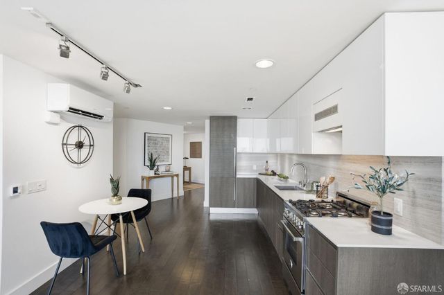 8 Buchanan Street 806, San Francisco, CA 94102