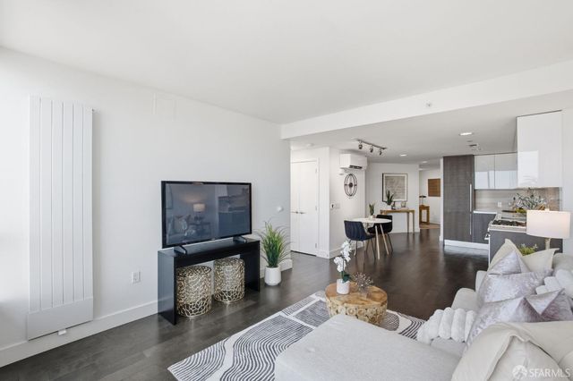 8 Buchanan Street 806, San Francisco, CA 94102