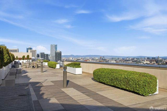 8 Buchanan Street 806, San Francisco, CA 94102