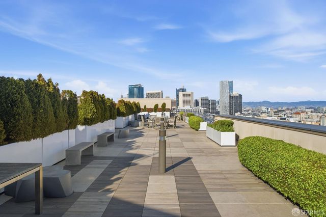 8 Buchanan Street 806, San Francisco, CA 94102