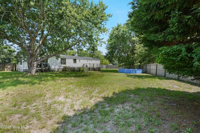 171 Oyster Lane, Hubert, NC 28539