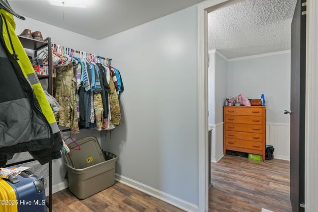 171 Oyster Lane, Hubert, NC 28539