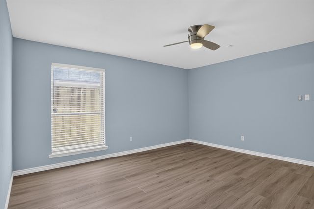 1915 Lavon Creek Lane, Arlington, TX 76006