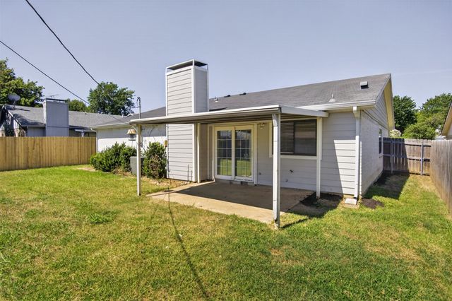 1915 Lavon Creek Lane, Arlington, TX 76006