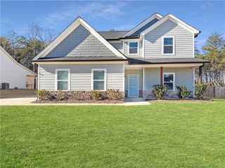 6369 Woodland Station Drive, Lula, GA 30554