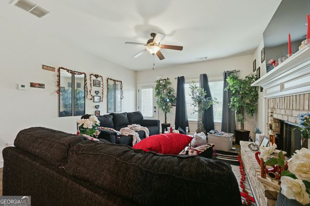 1057 Hartwell Road, Locust Grove, GA 30248