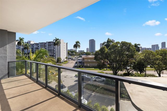 101 Diplomat Pkwy 204, Hallandale Beach, FL 33009