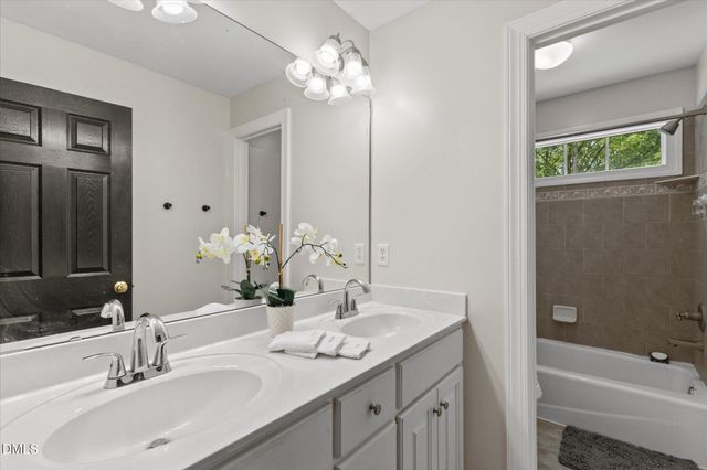 8709 Ormand Way, Wake Forest, NC 27587